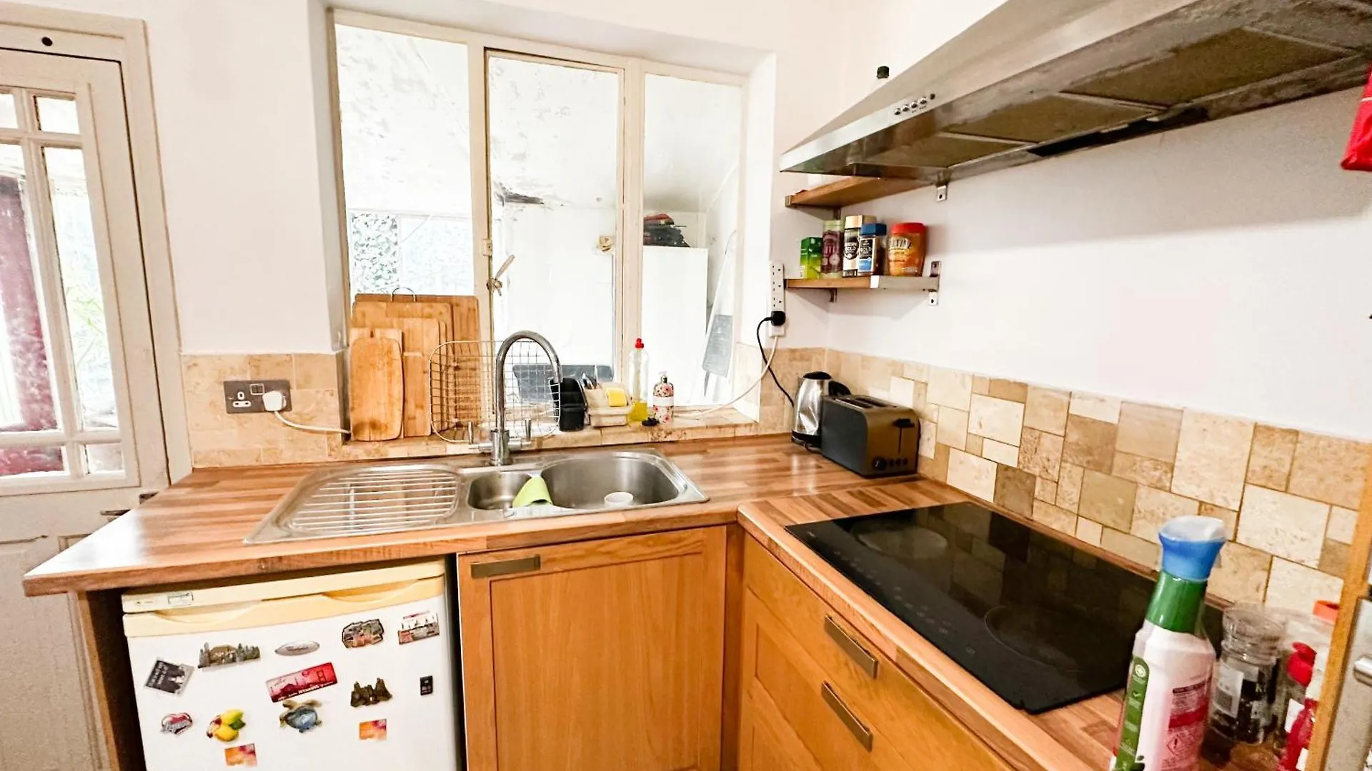 Holiday home 58 Alloa Townhouse London